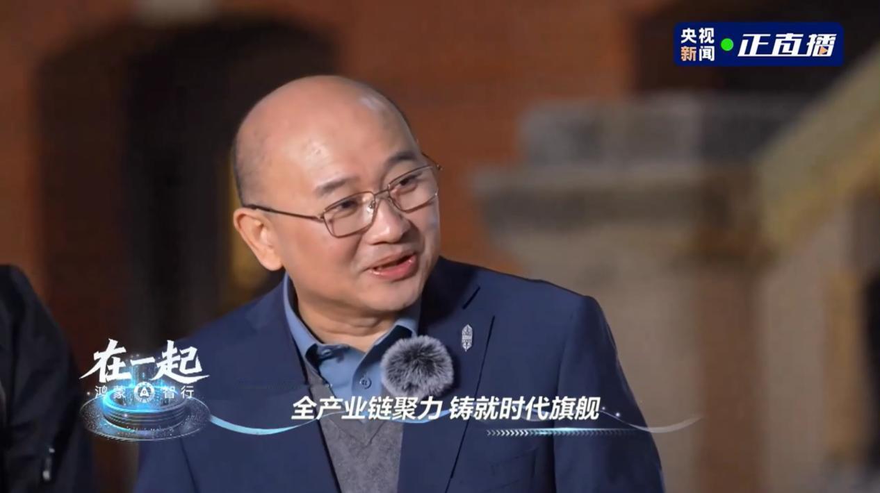 什么是“超豪华”的底气？尊界S800在直播中给出了答案：是极致的工艺。对一道缝隙