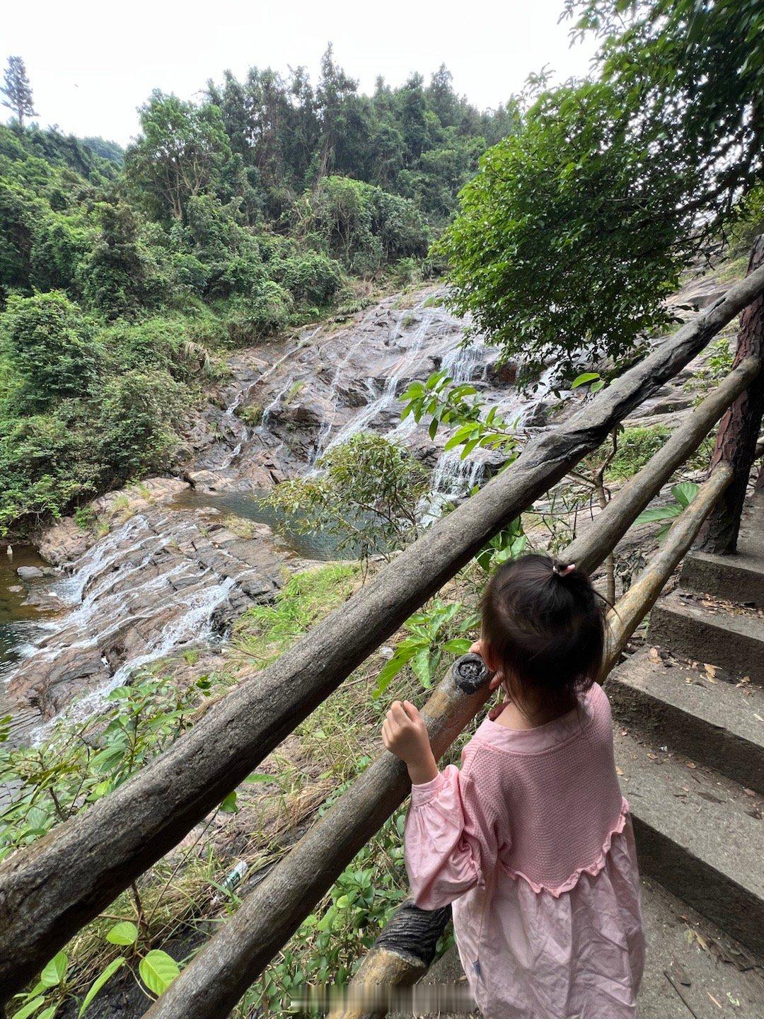 11月的第一天，出来户外活动一下吧！[偷笑][偷笑] ​​​