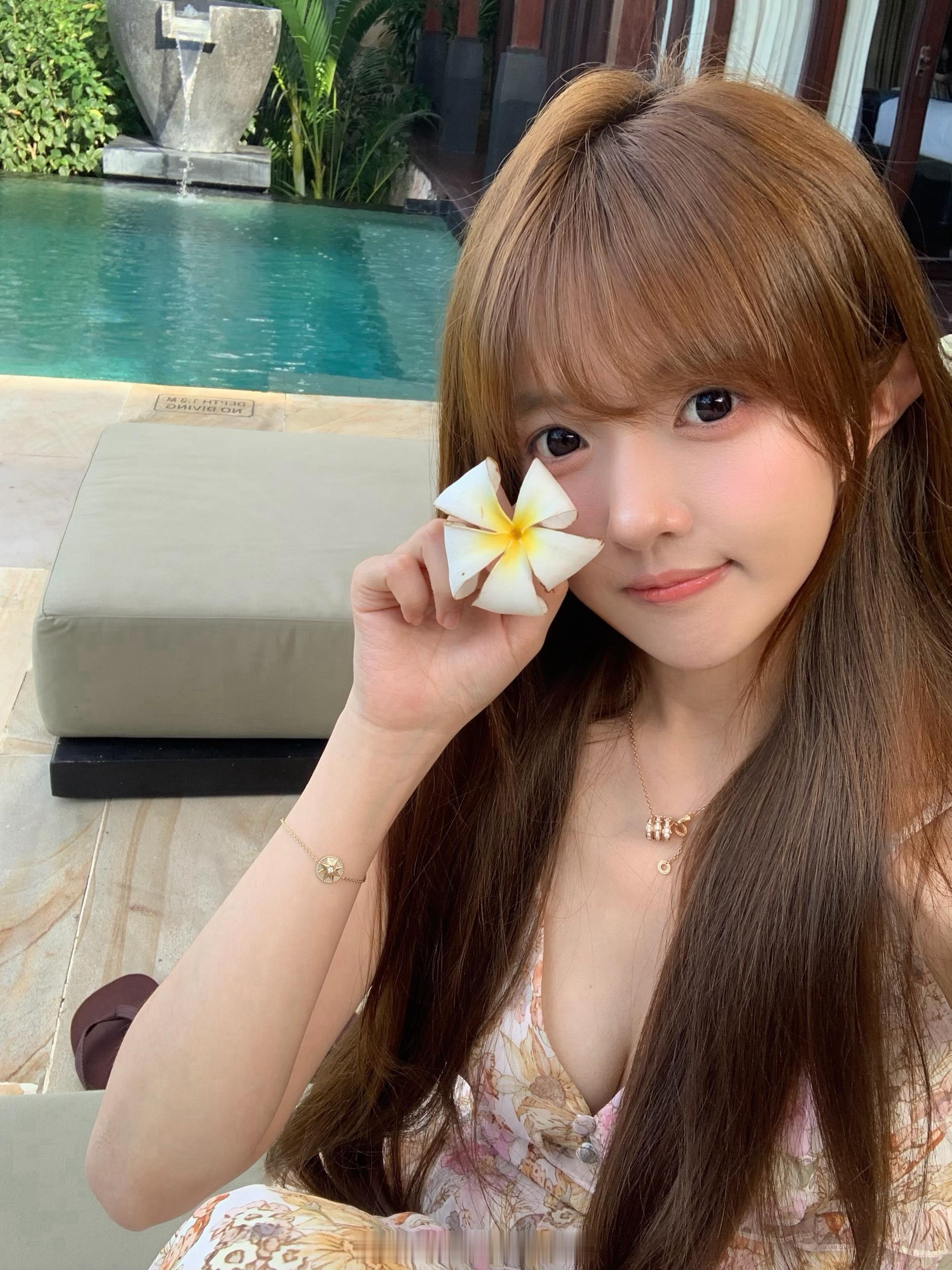 小花花 