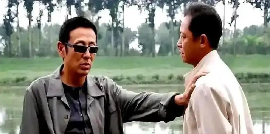 《手机》开机前，陈道明一句话把导演整不会了：“我片酬砍一半，，省下的钱，多请几个