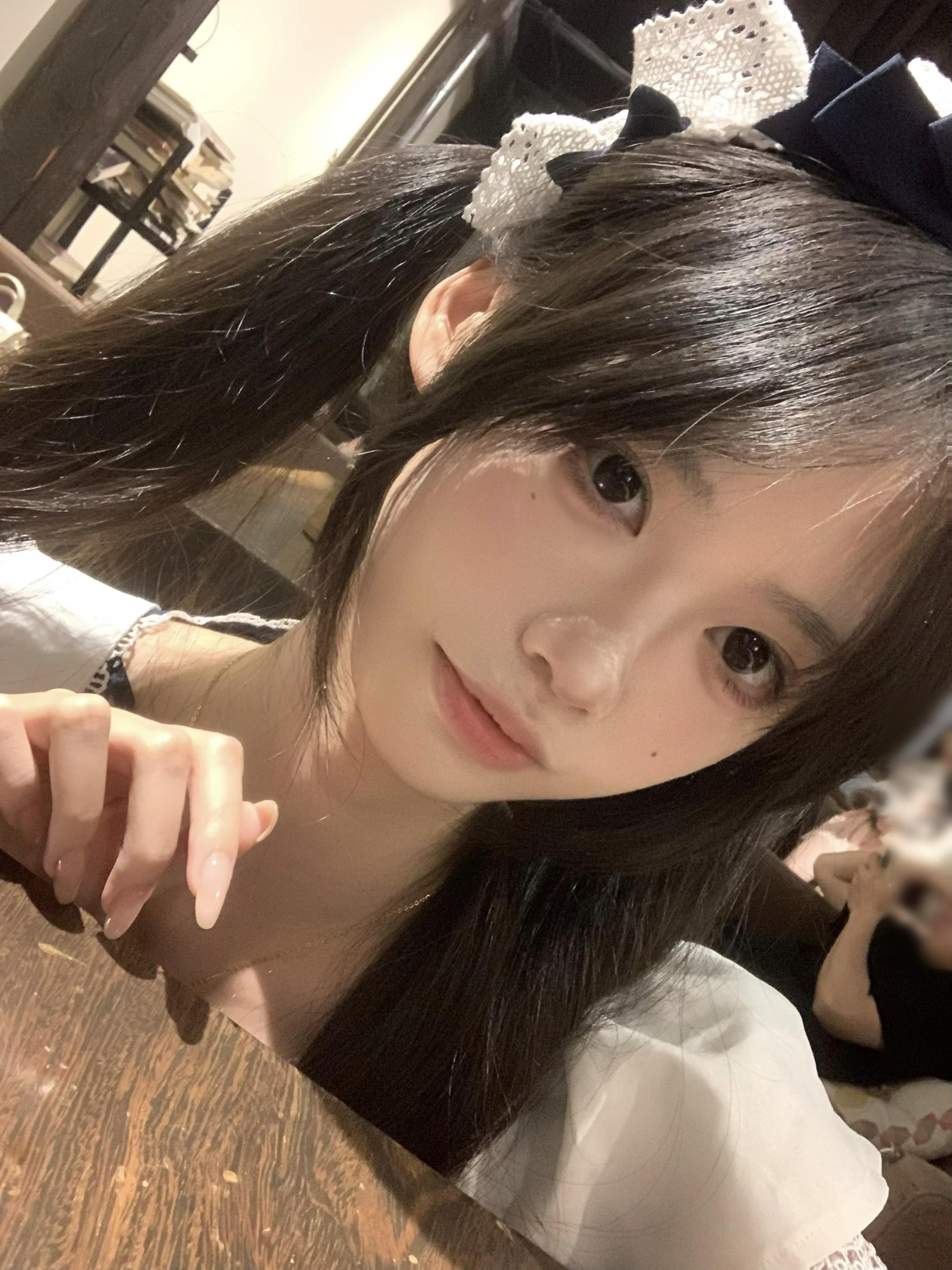 豆包 帮我绑定个大家都喜欢我的系统⁃ ⩊ ⁃