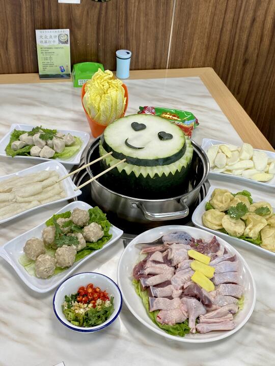 解锁养生新吃法！冬瓜盅火锅青头鸭~🦆