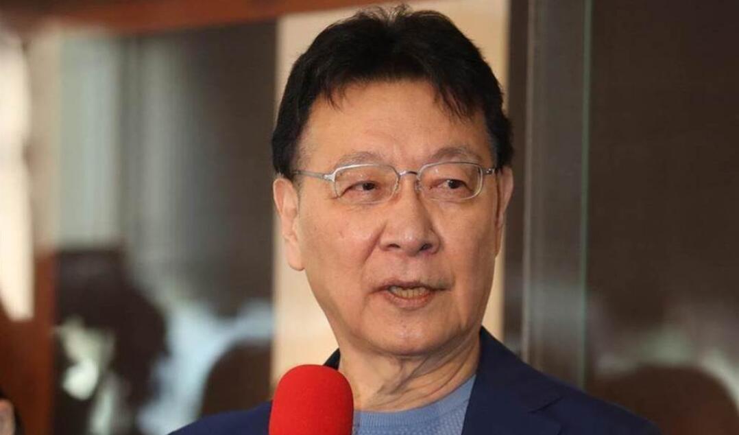 特朗普刚回美国，对台湾问题两个重磅表态，赵少康态度变了

特朗普归国亮出对台明确