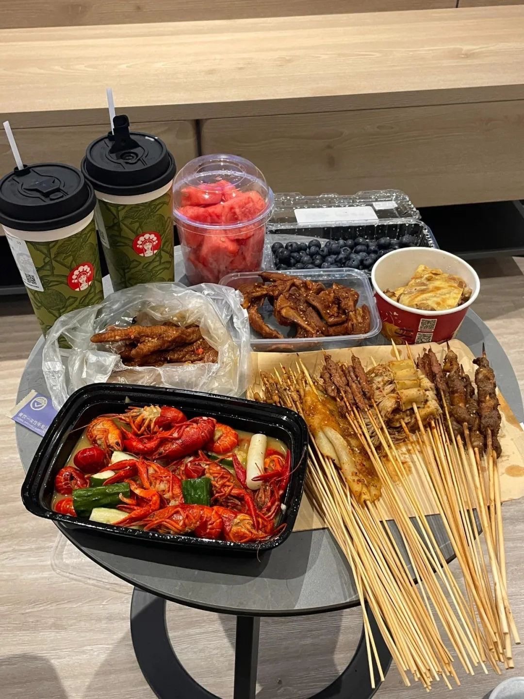𝙃𝙖𝙥𝙥𝙮 𝒔𝒎𝒊𝒍𝒆双向奔赴这件事 只发生在我和外卖骑手身