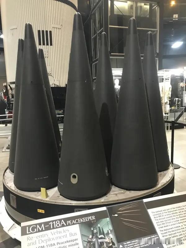 惊！美俄核弹占全球90%，却逼中国加入核裁军？
美俄拥有全球超九成核弹头，却总拉