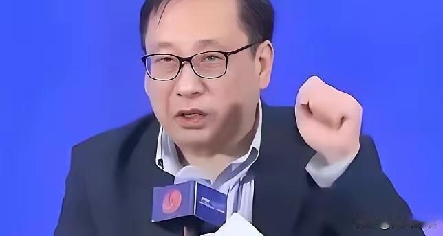 大汉奸陈孝廉的后代洗白美化汉奸行为，结果被高志凯给盯上了。这一盯可不得了，直接把