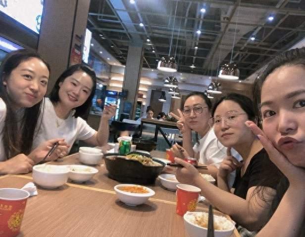 做人可以大方，但别纵容次次蹭饭的人