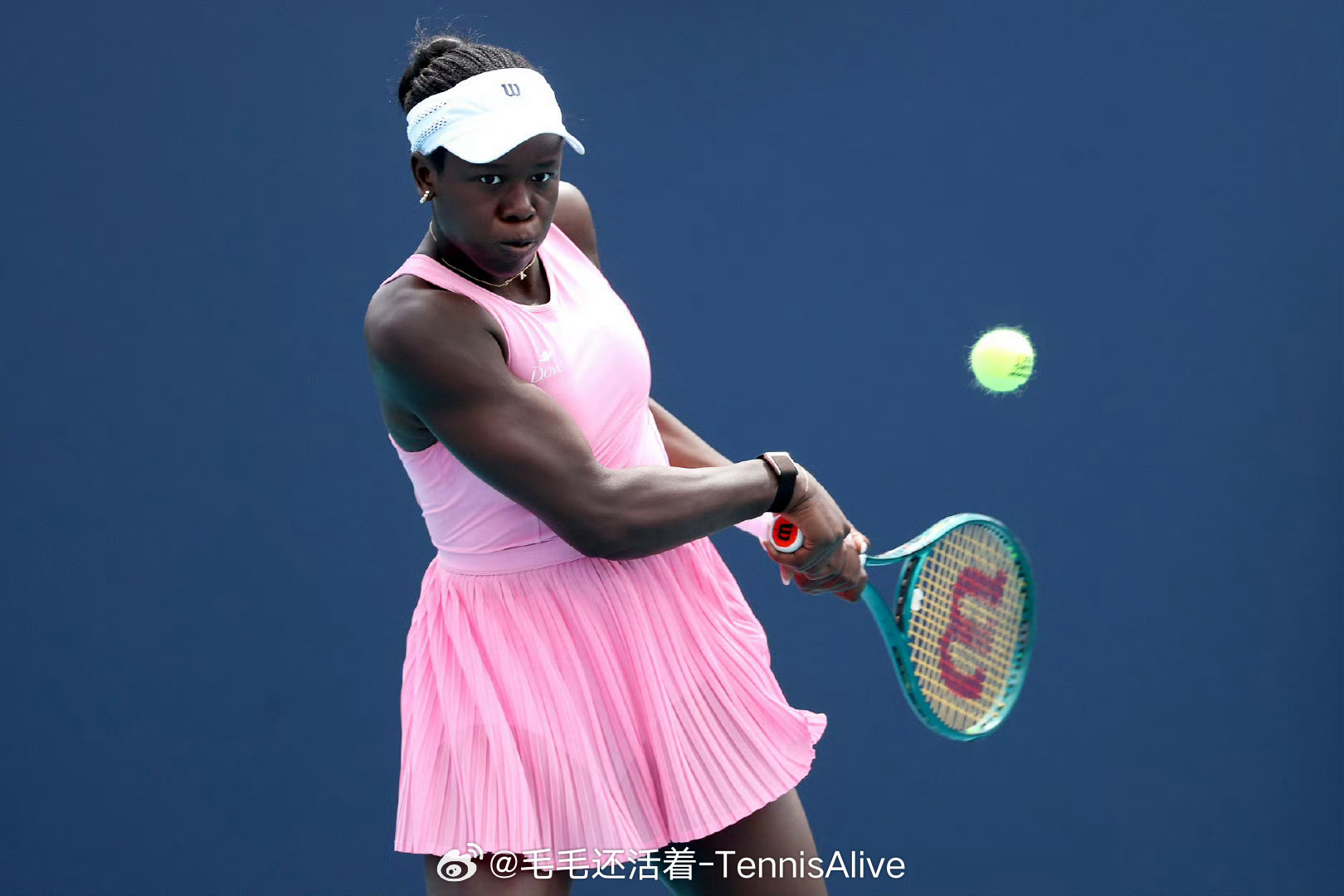 ✅首进迈阿密女单八强✅第四次1000赛八强✅第6胜世界前十✅2026赛季第19胜