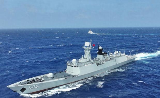 台 “海巡署” 正式宣布，

8 月 13 日，针对中国和印尼在台湾以东举行通航