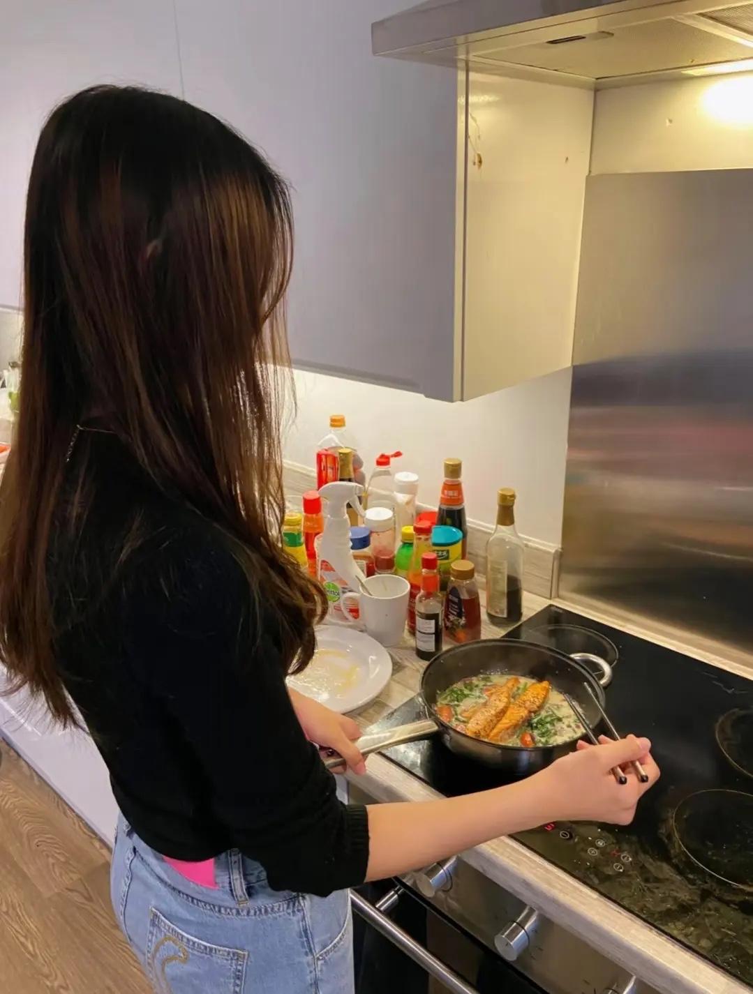 老祖宗传下来的20个中医小技巧

	1.	风寒感冒：葱白煮水喝，辛温解表，缓解初