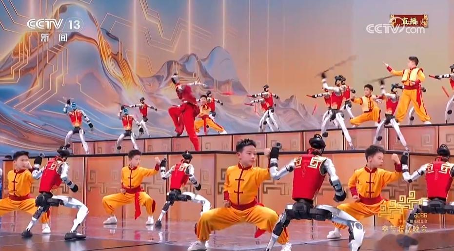 春晚 两个机器人的节目真不应该放在前后脚出场，我不是针对谁，但是宇树机器人这简直