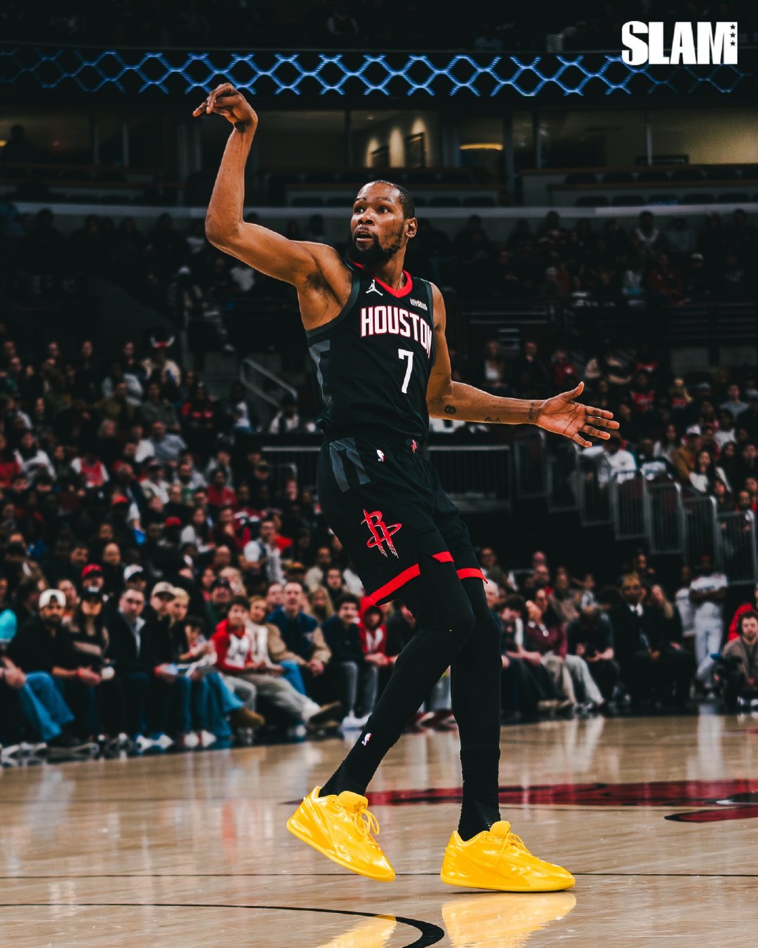 三月份三分命中率最高的球员（至少出手50次）：1、加兰— 51.2%2、杰威 —