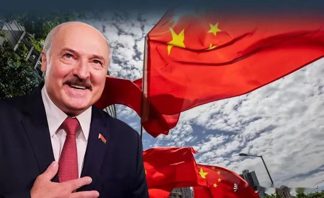 白俄总统卢卡申科突然访华！背后藏着什么秘密？
 
最近，白俄罗斯总统卢卡申科突然