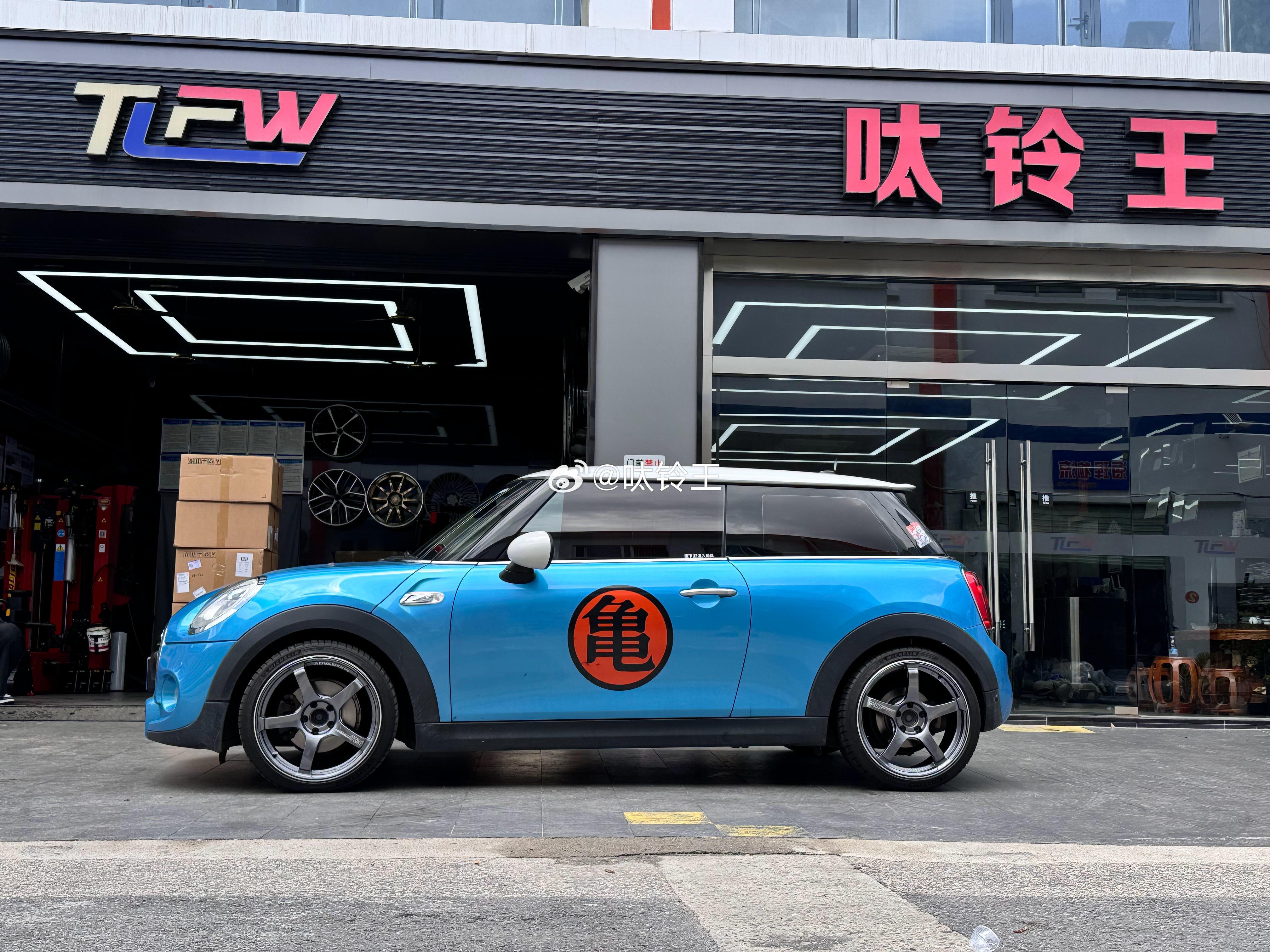 Mini Coopsr S 完工案例横滨 ADVAN TC4 18寸 米其林PS
