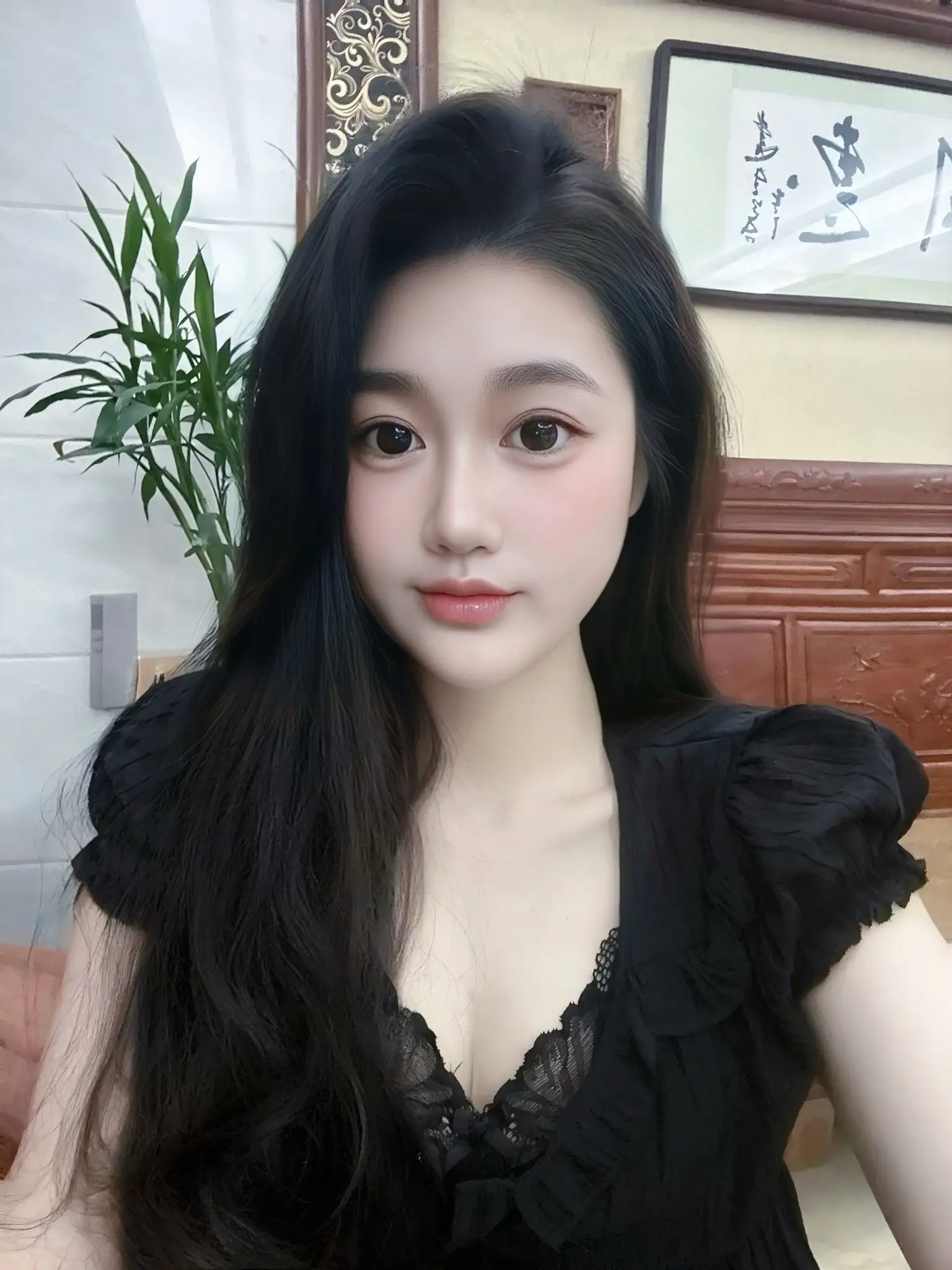 珠圆玉润方圆脸 富态旺夫又旺财
