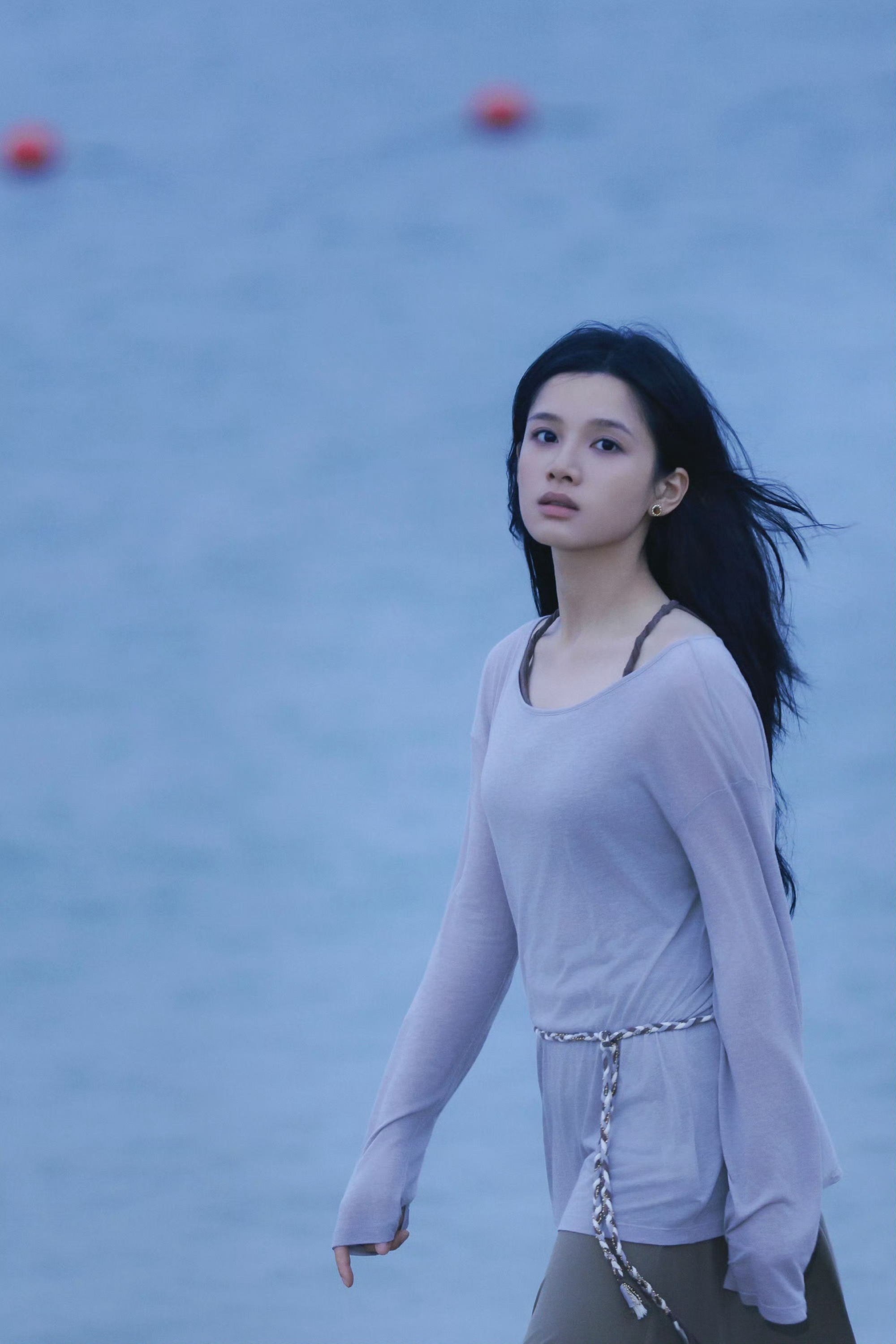 张婧仪解读苗靖在海岛的这些天张婧仪苗靖口吻长文苗靖长达六年的困惑终于有了答案，爱