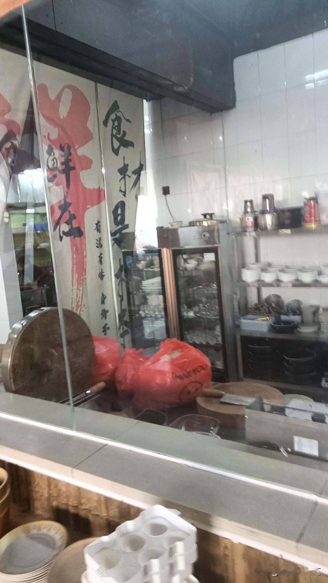 老长沙真的在慢慢“消失”。像曾经位于长沙宁乡市郊区的煤炭坝矿区，曾经可是辉煌一时