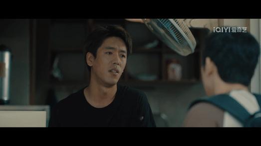 又跟着任素汐扳着手指数下线了被《除恶》的钩子钓得魂不守舍！🤯程恳神秘微笑、丁来