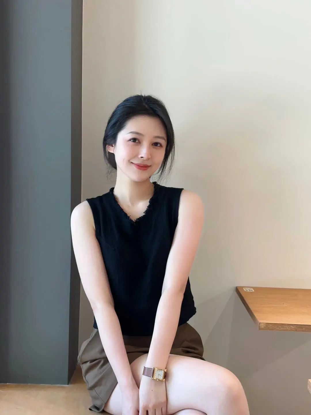 “当知足凌驾于自卑之上，幸福将贯彻一生”
