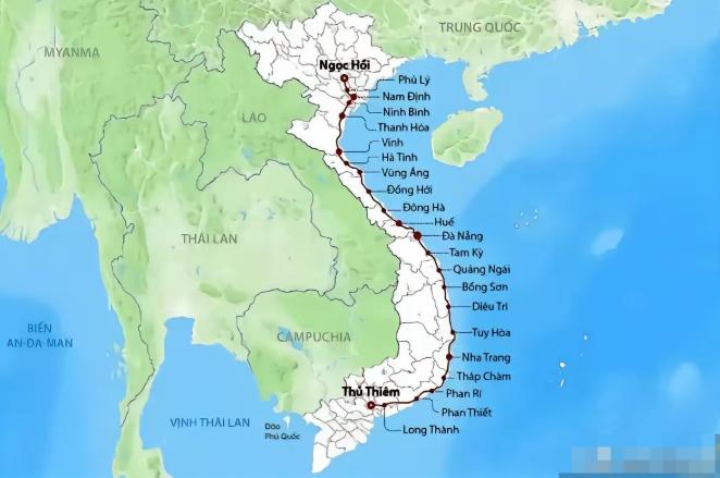 越南高铁是笔生意，说到底咱家也想做这笔生意。只是越南要价太高，我们根本回不了本，