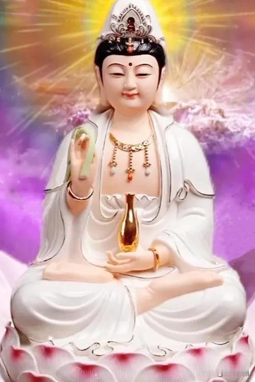 今天是甲辰年二月初十九日南无观世音菩萨圣诞之日！祈愿菩萨慈悲护持法界众生，消灾勉
