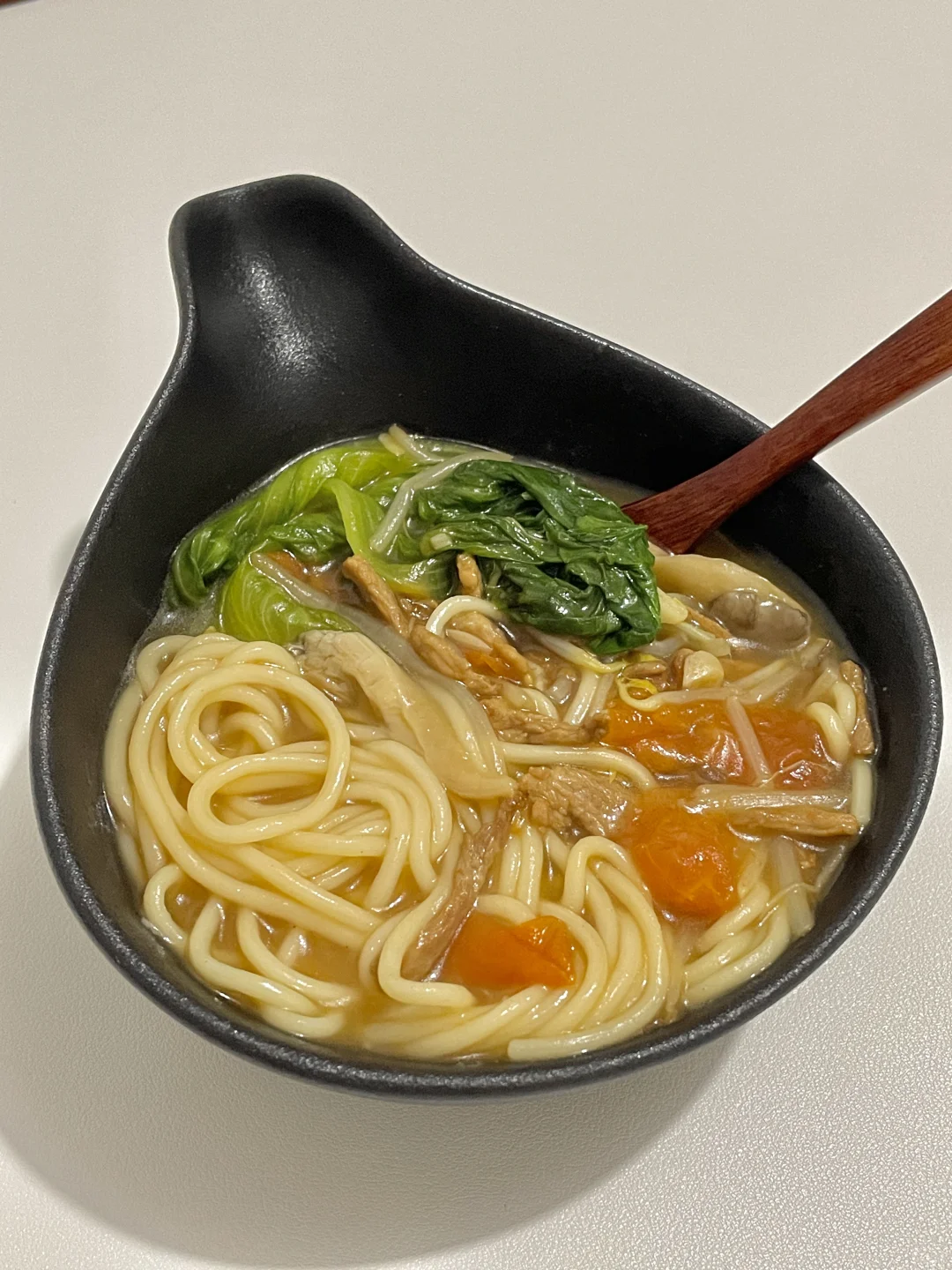 就喜欢这种稠稠的汤面🍜百吃不厌肉丝炝锅面