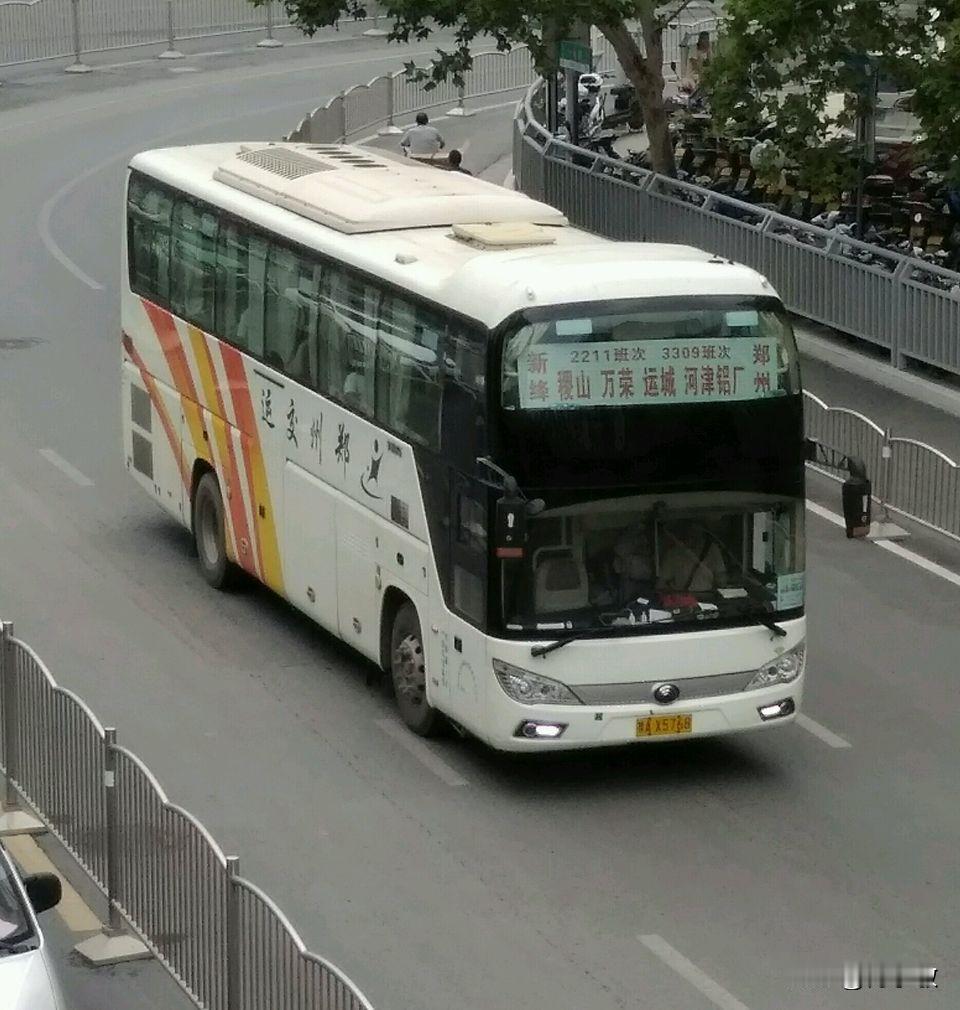 河南郑州市曾经的省际长途线路（一）
郑州—新绛
郑州—鄂尔多斯
郑州—大连
郑州