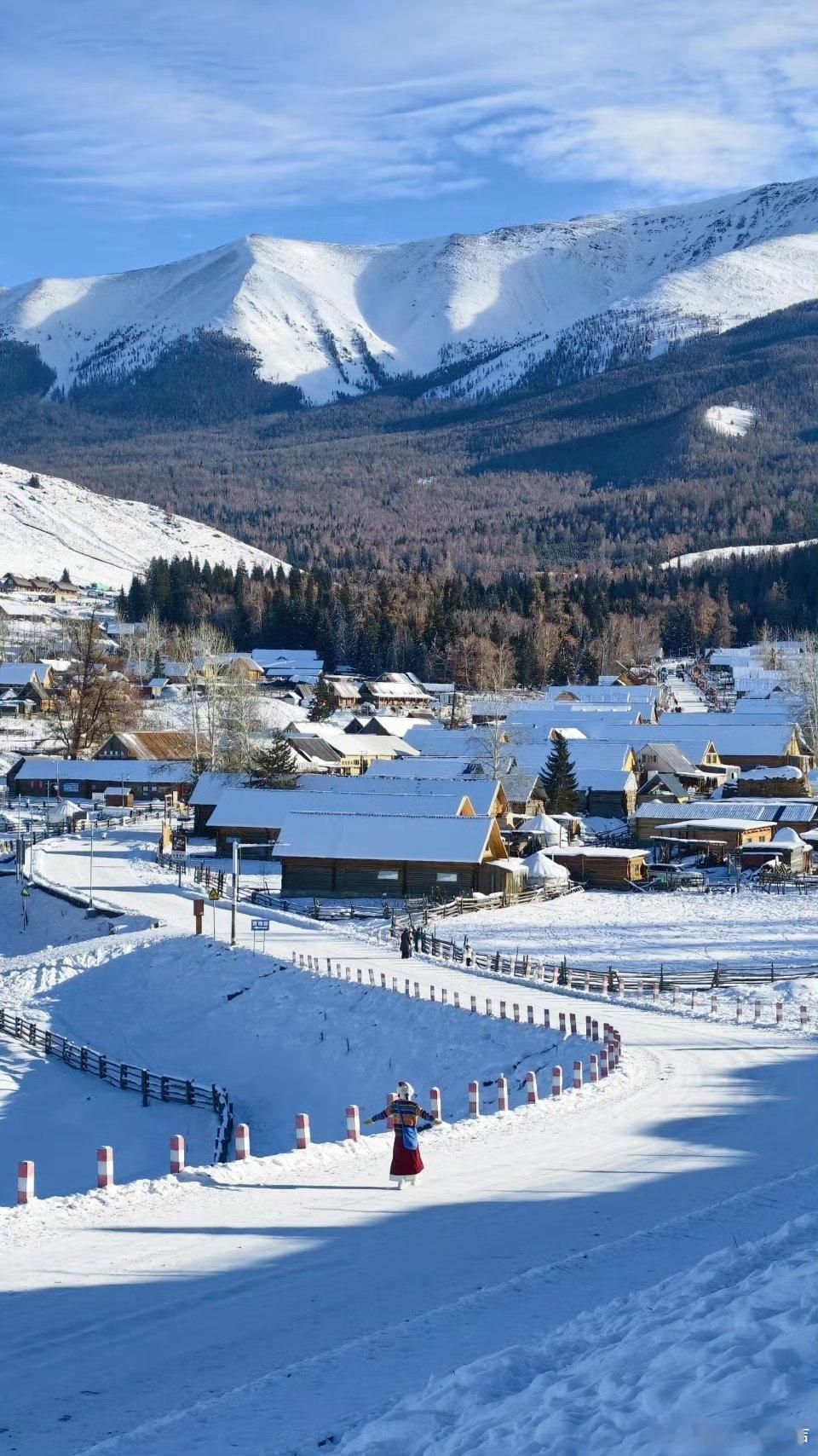 吴彦祖再再再再再就业果然优秀的人做什么事情都能这么出彩， 51岁还在疯狂再就业，