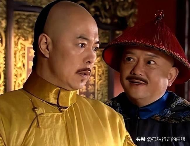 和珅为何能够得到乾隆的宠信？因为他能揣摩圣意，乾隆退居太上皇之后，这天召见和珅和