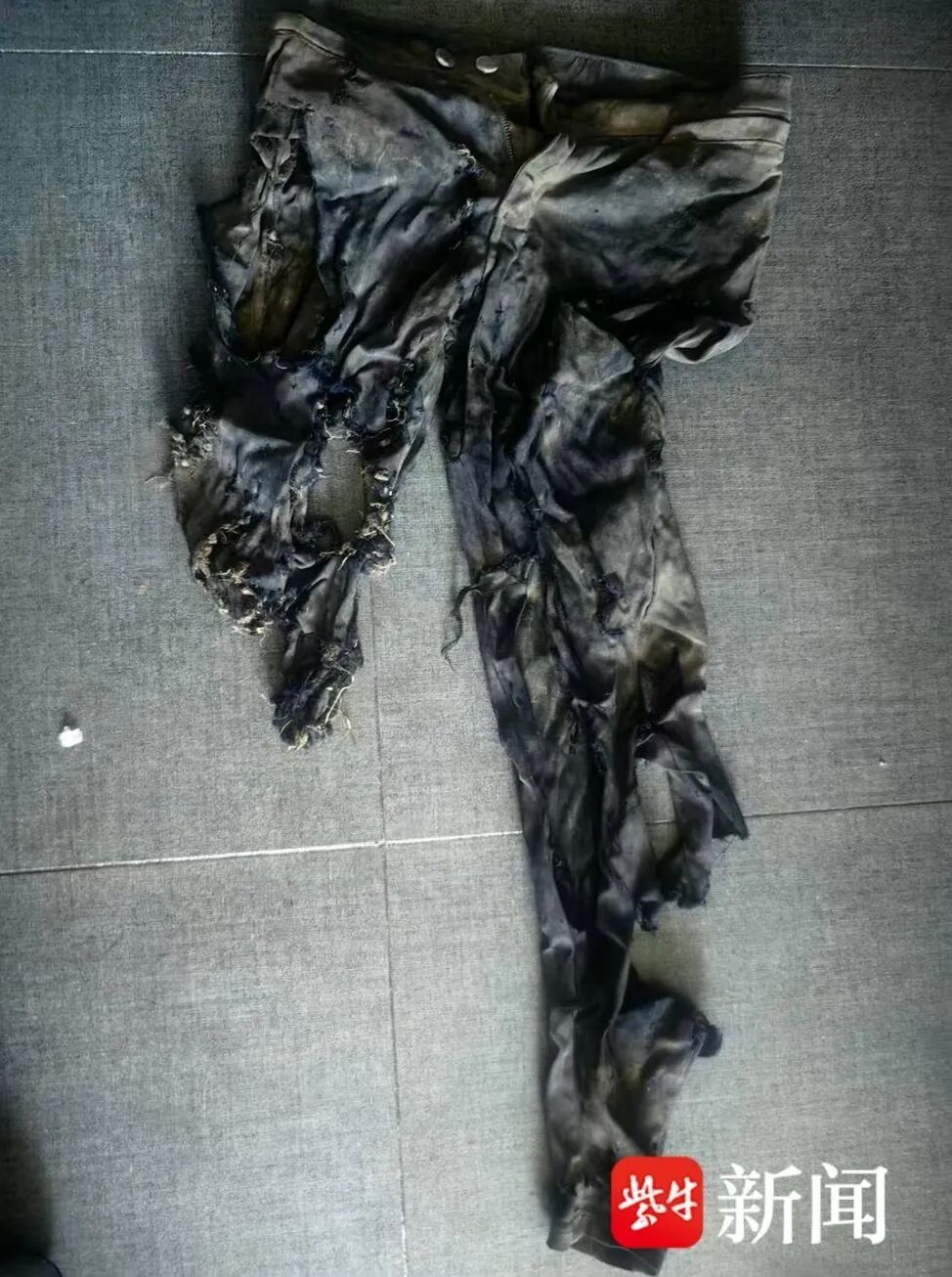 失联8天，在新疆遭泥石流卷走的苏州母子已被找到，均不幸遇难：
