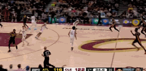 米切尔救球！！ 