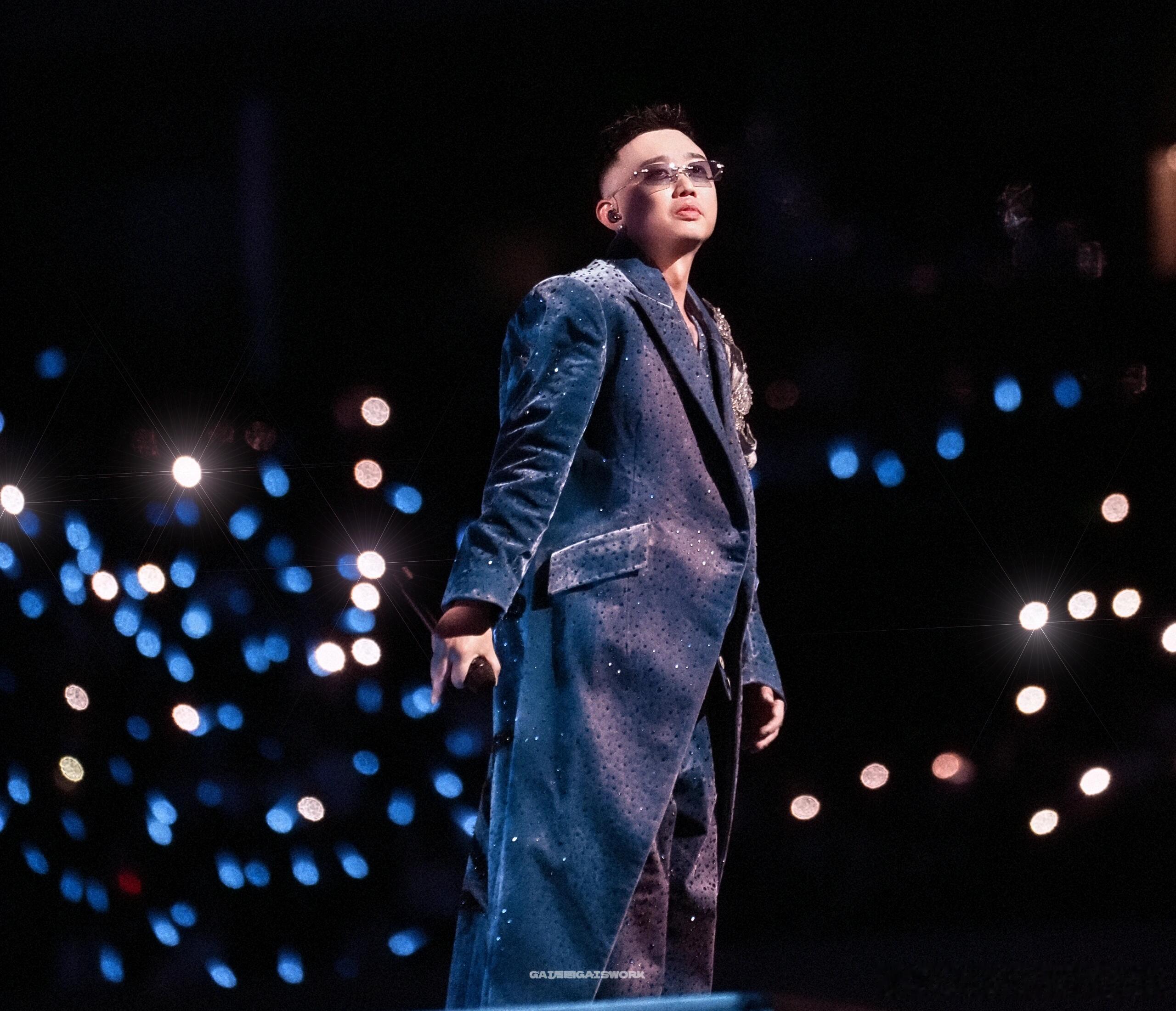 GAI演唱会一开场就赢了赴一场GAI周延贵阳之约！刚开场直接杀疯，《赢》奏响瞬间