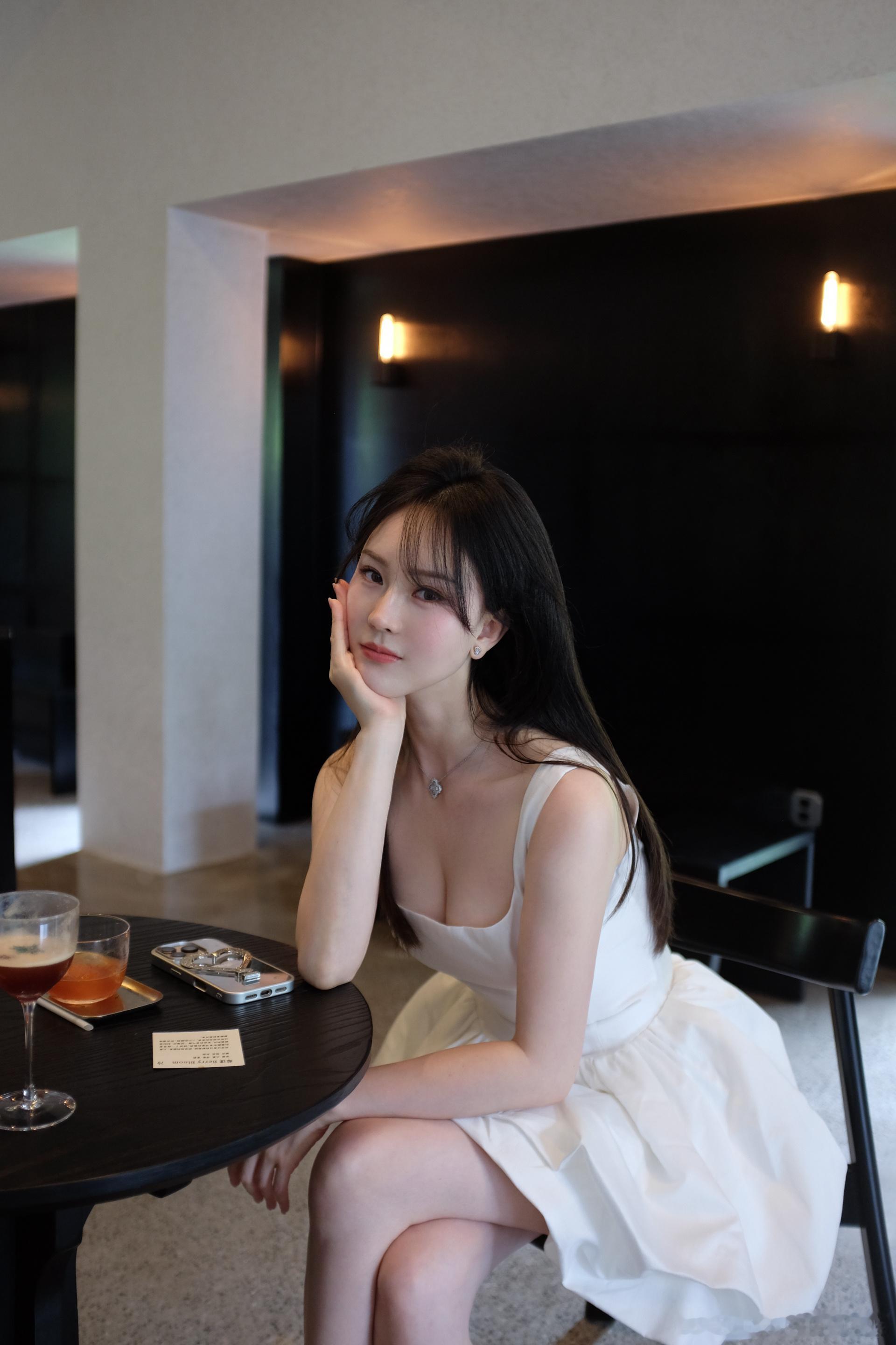 想到我们毫无结果 又想到世界如此辽阔 成都·麓镇