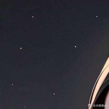 年有四季，天有四时，喝茶有益。春喝绿茶，夏饮红茶，秋冬黑茶 ​​​