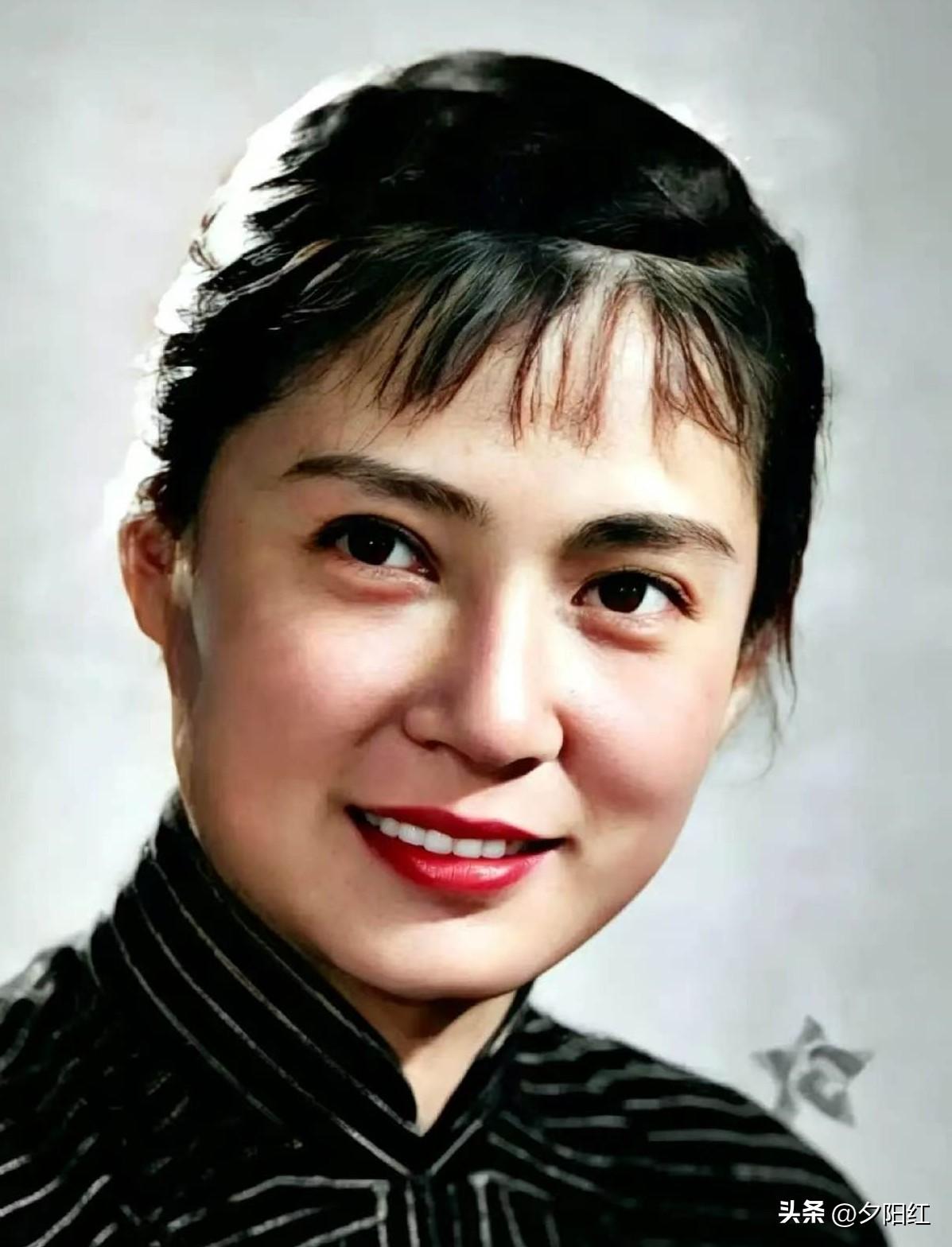 上个世纪我国影坛在不同年代涌现出了很多星光闪耀的电影明星。她们都拍了很多据有影响