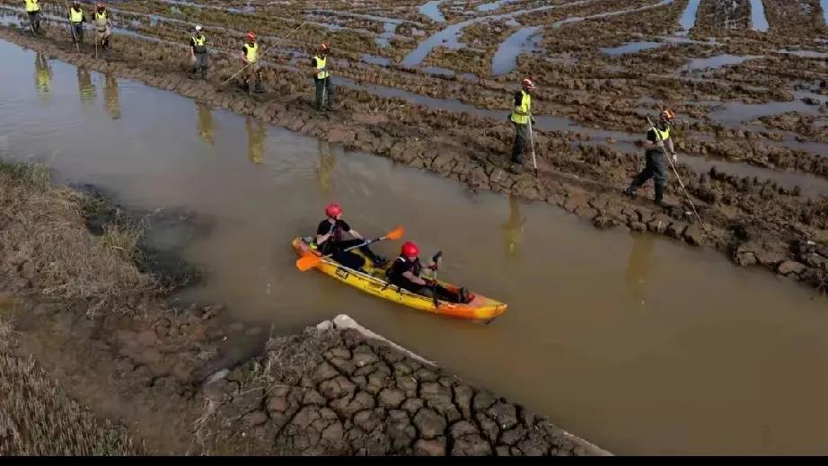 西班牙洪灾：生命的悲歌与未知的追寻

在这个看似平常的日子里，一则来自西班牙的新
