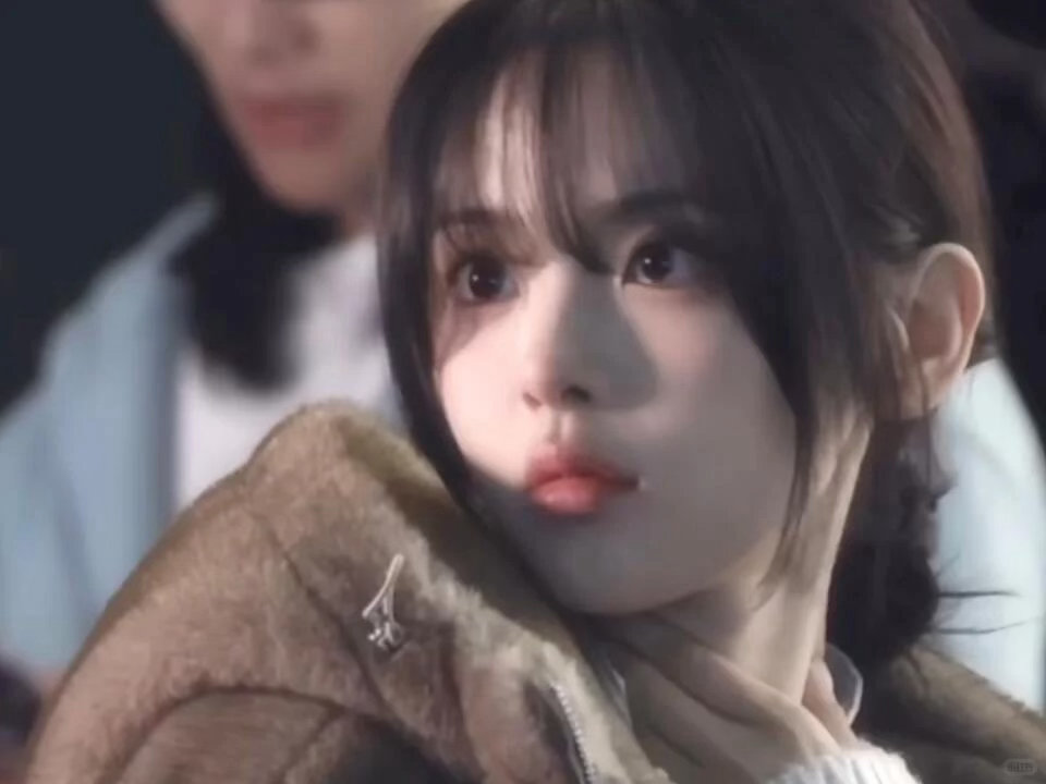 日推反响很好的杨超越 