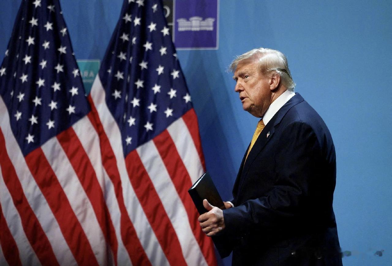 美国白宫记者晚宴，本来是美国总统和主流媒体"相爱相杀"的年度吐槽大会！

按惯例