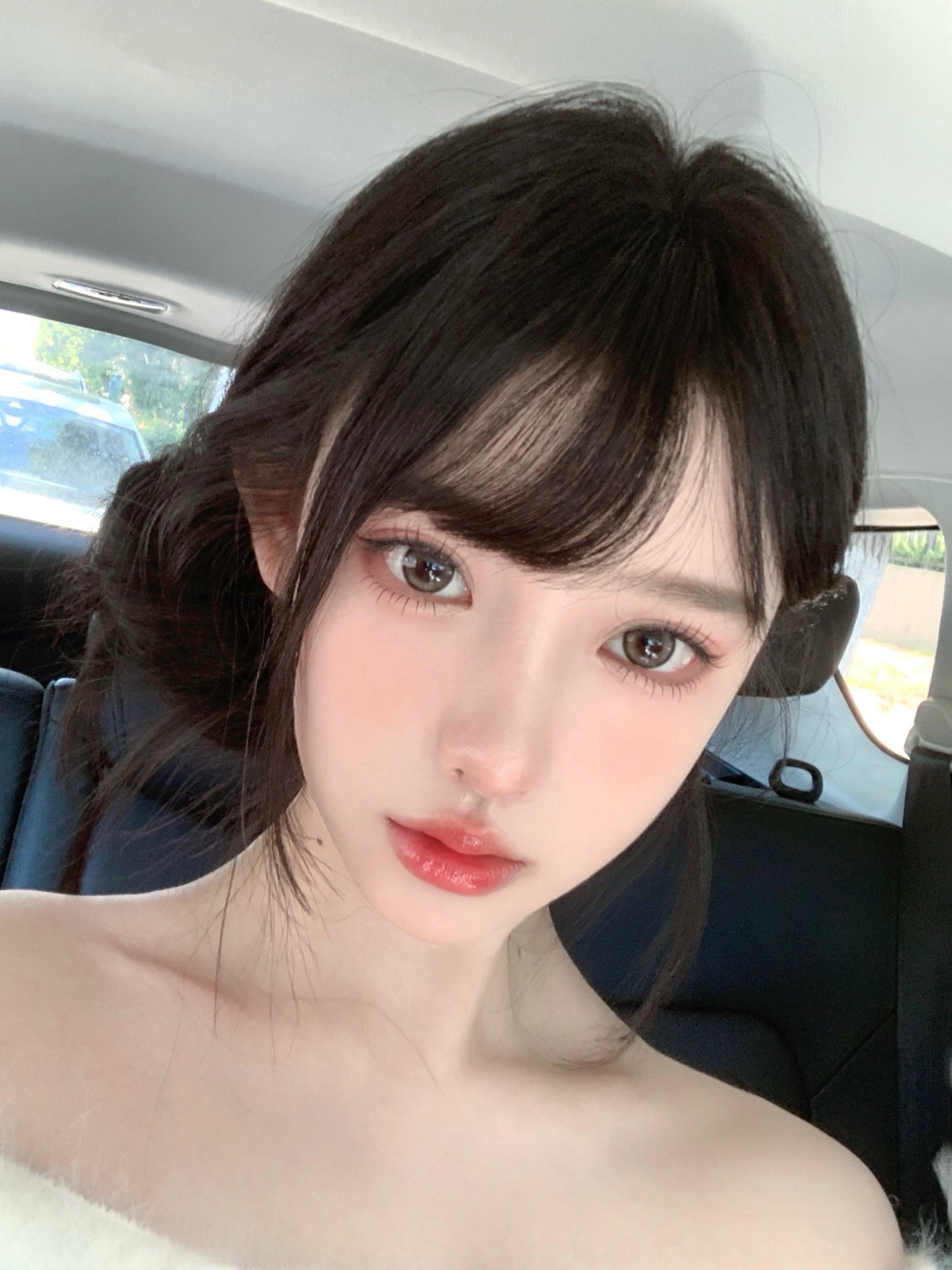 能不能借着天冷的理由 再靠近你一点。