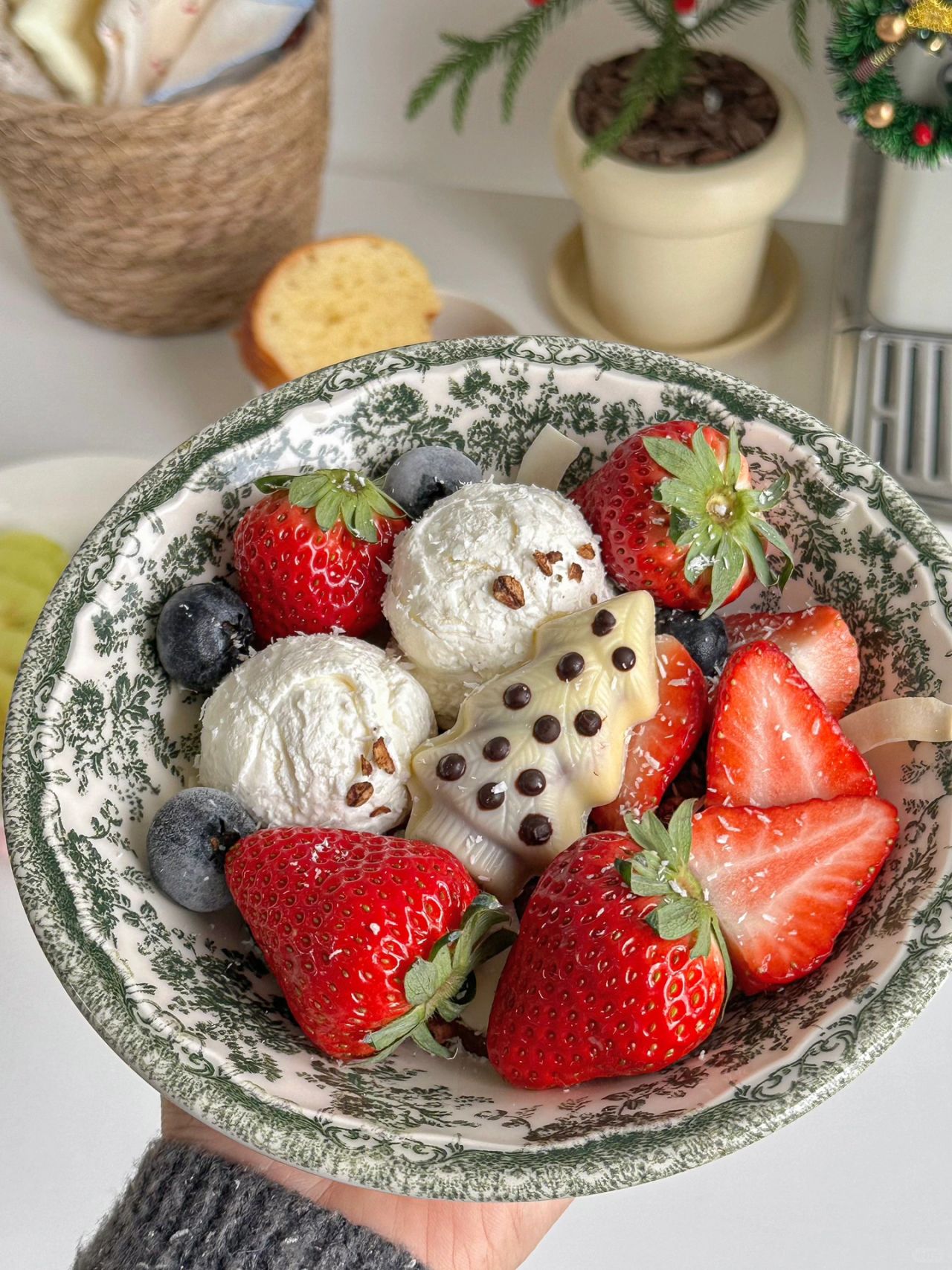 🍓 ⁰̷̴͈꒨⁰̷̴͈ 🍓酸奶碗🥣