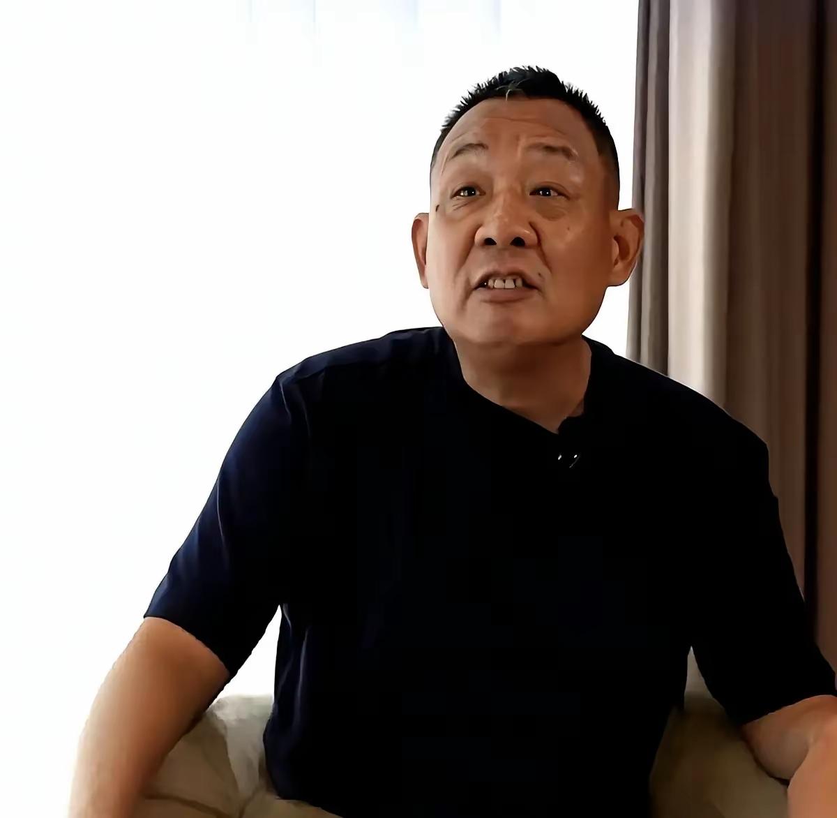 于东来的成功，大致源于以下三点:

真诚是金，有人把它实锤，有人把它虚伪。生活里