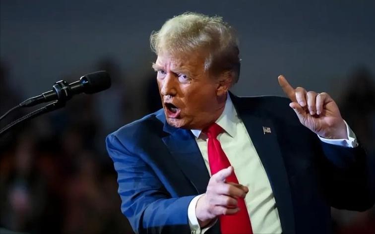 特朗普遭遇耻辱一幕，爱尔兰总理说出了，英国人不敢说的话

3月17日爱尔兰总理携