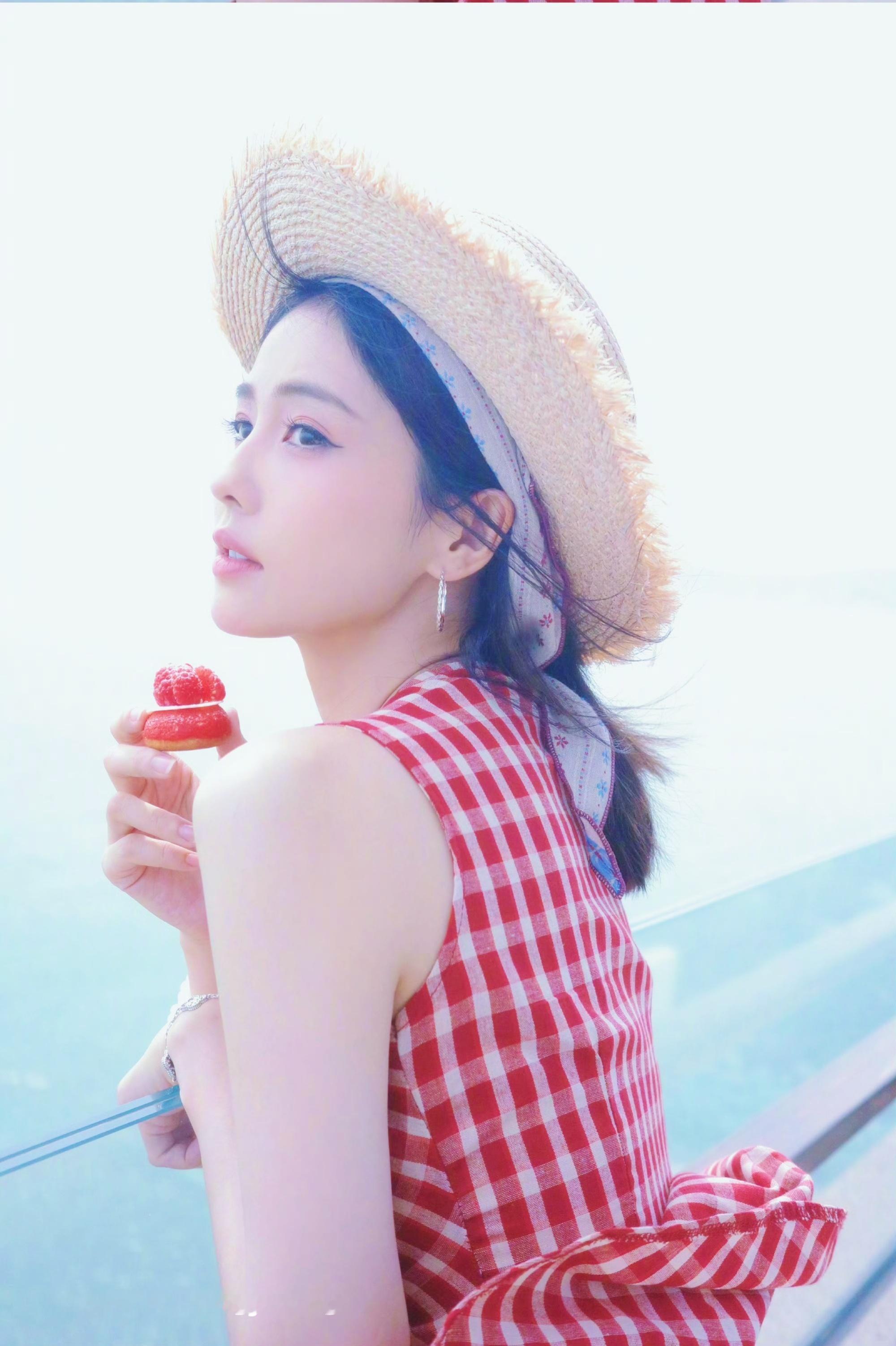 🍃夏天回忆录梦回白圆圆时期和夏天好适配的白梦妍🏝️🥥白鹿 白鹿王韵娜