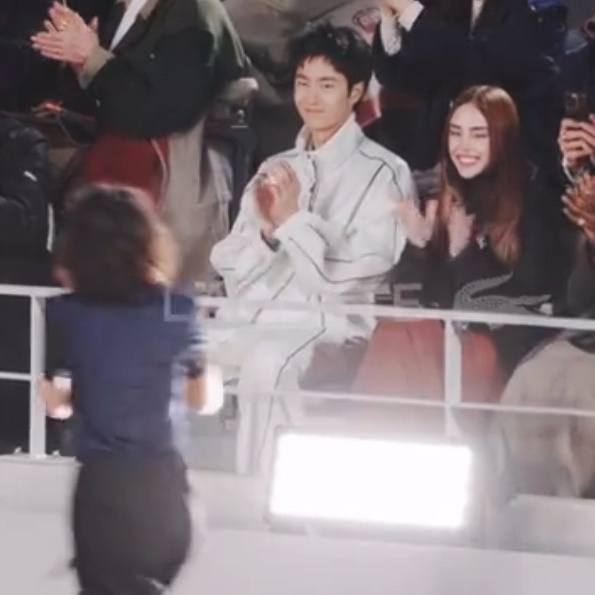 看谁都多情的一双眼#王一博长风破浪##lacoste品牌全球代言人王一博# ​​