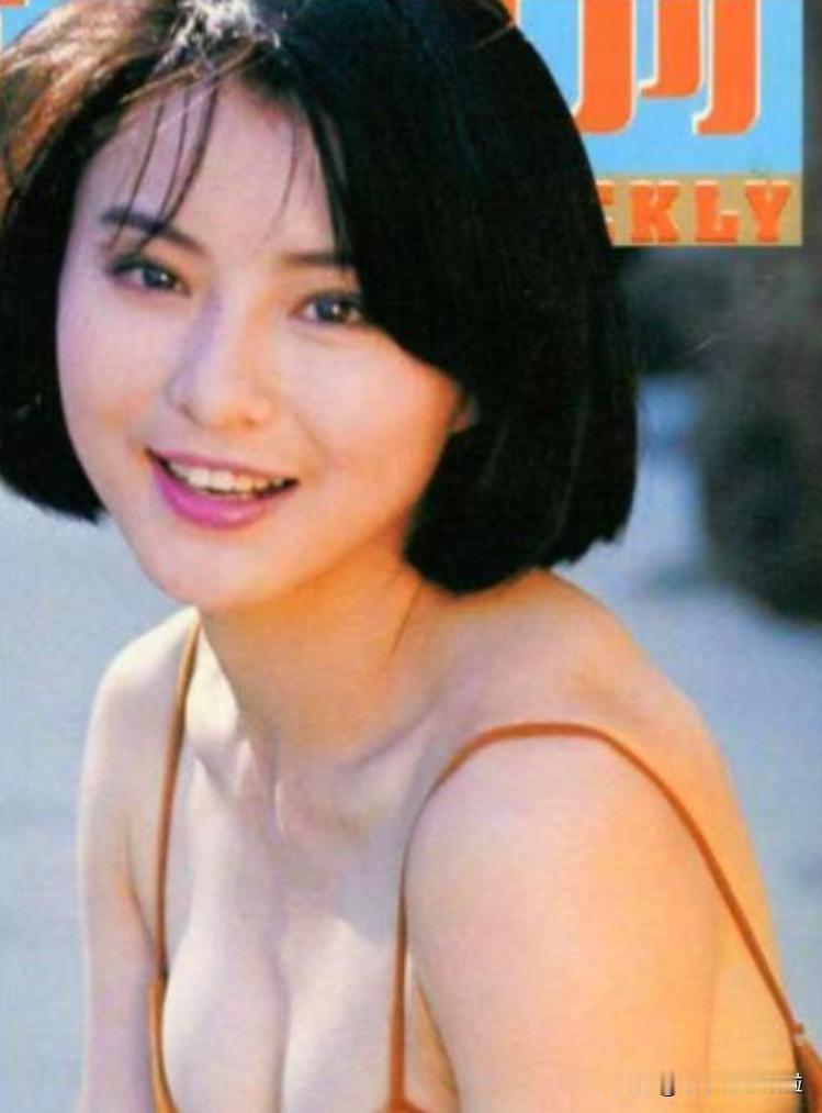 2007年，李赛凤趁丈夫出差，和体格壮硕的干儿子发生了亲密接触。正当两人关系暧昧