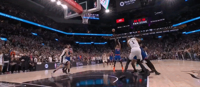 挤飞文班，米罗致命篮板！尼克斯vs马刺nba总决赛