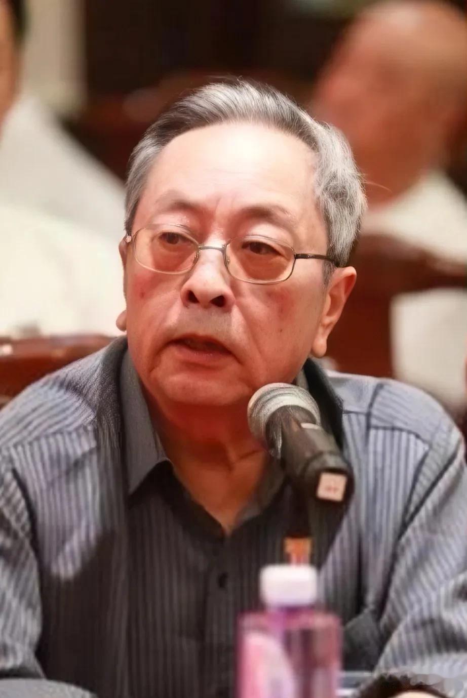 贯口大师李伯祥，谈起刘宝瑞，他说:我扎实的基本功，圈内没有人不佩服，这都承老爷子