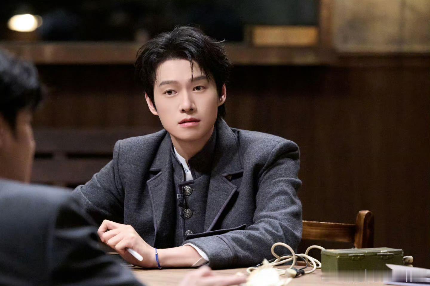 魏大勋锁凶成功大侦探 这波推理我服了！魏大勋从门锁到爆炸，再到破窗，每一步都分析