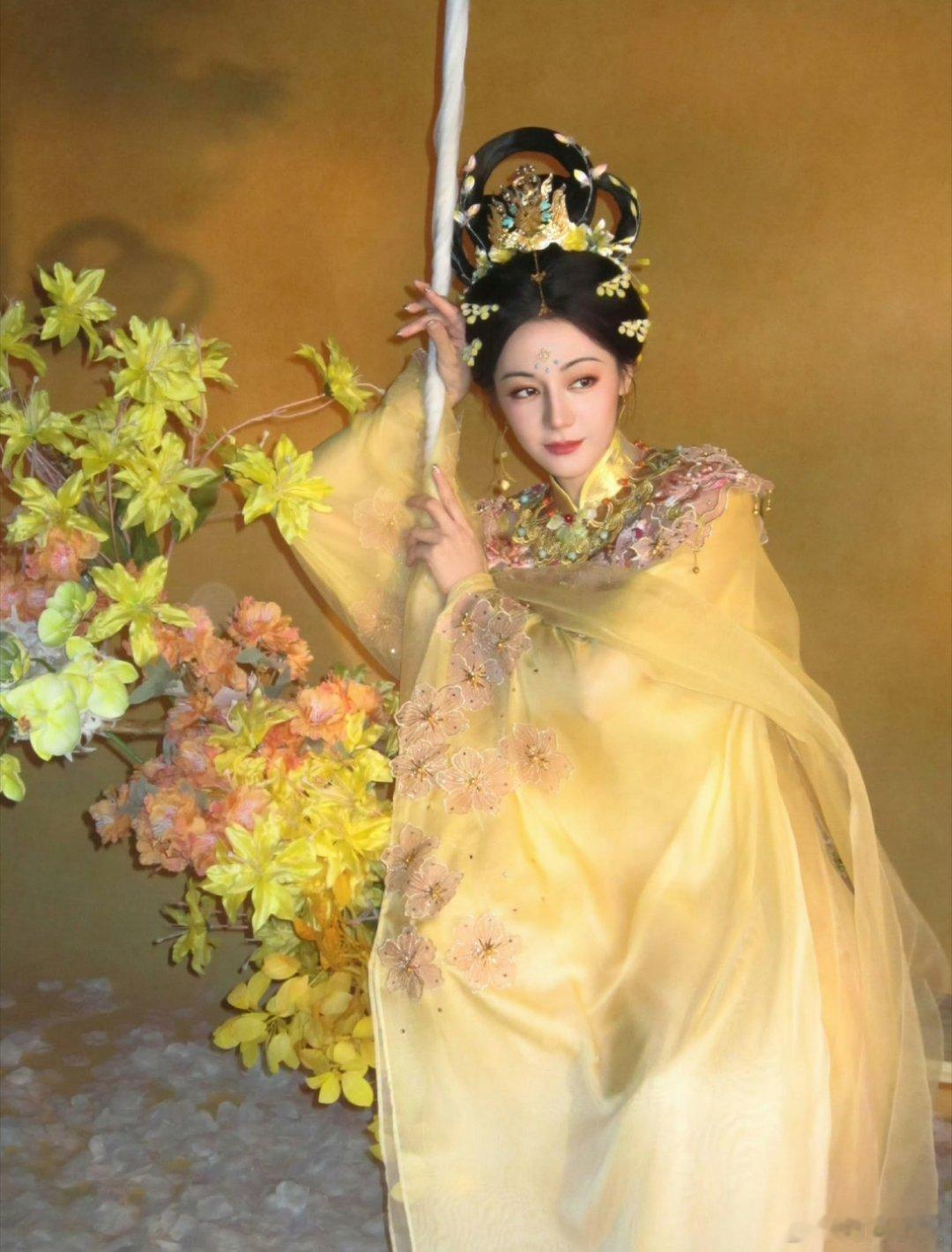 难怪古人会为一幅画一眼沦陷迪丽热巴  “画中仙” 