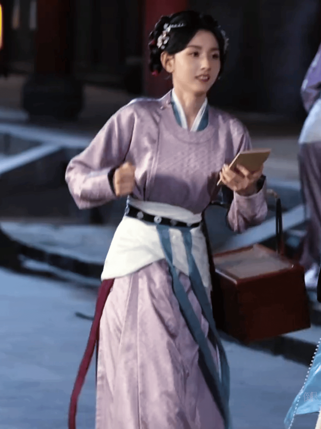 前年今日和今年今日的温差是我们应得的 ​​​